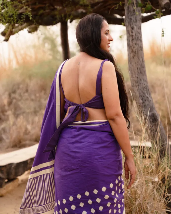 Violet_Cotton_Dot_H_Block_Printed_Mul_Saree_With_Tassels_For_Women